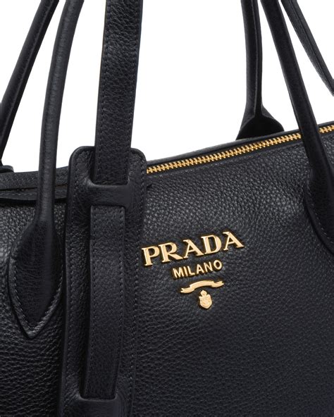 prada borsa a mano cuoio|Borsa a mano medium in pelle .